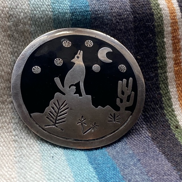 Fabulous Vintage Sterling Silver enamel Desert Scene Brooch - Picture 3 of 7